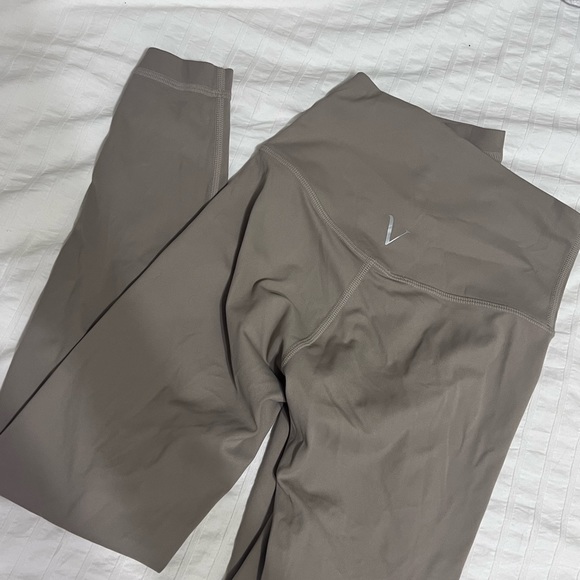 VITAE leggings - Picture 2 of 3